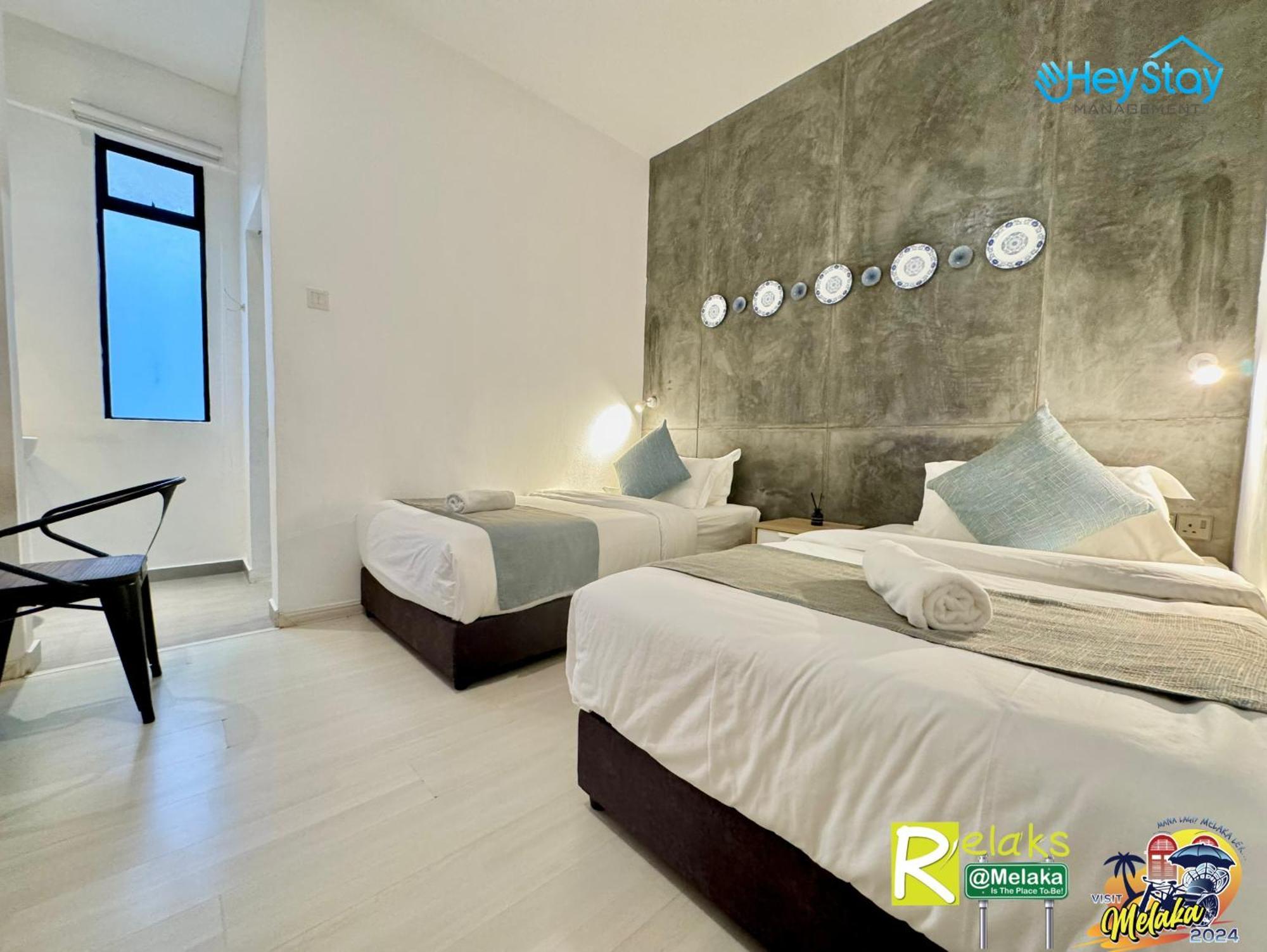 Modern Cave Guest House Walking Distance 5Mins To Jonker Malacca Exterior photo