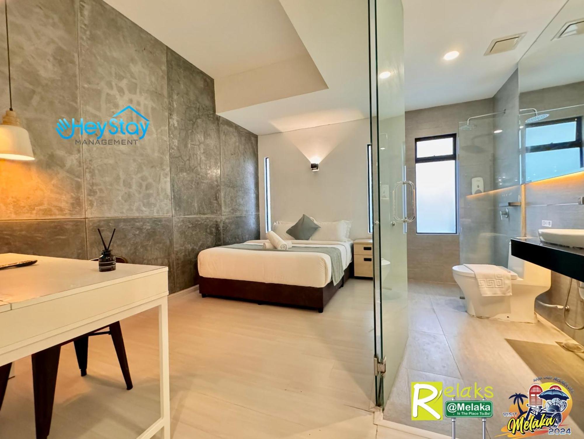 Modern Cave Guest House Walking Distance 5Mins To Jonker Malacca Exterior photo