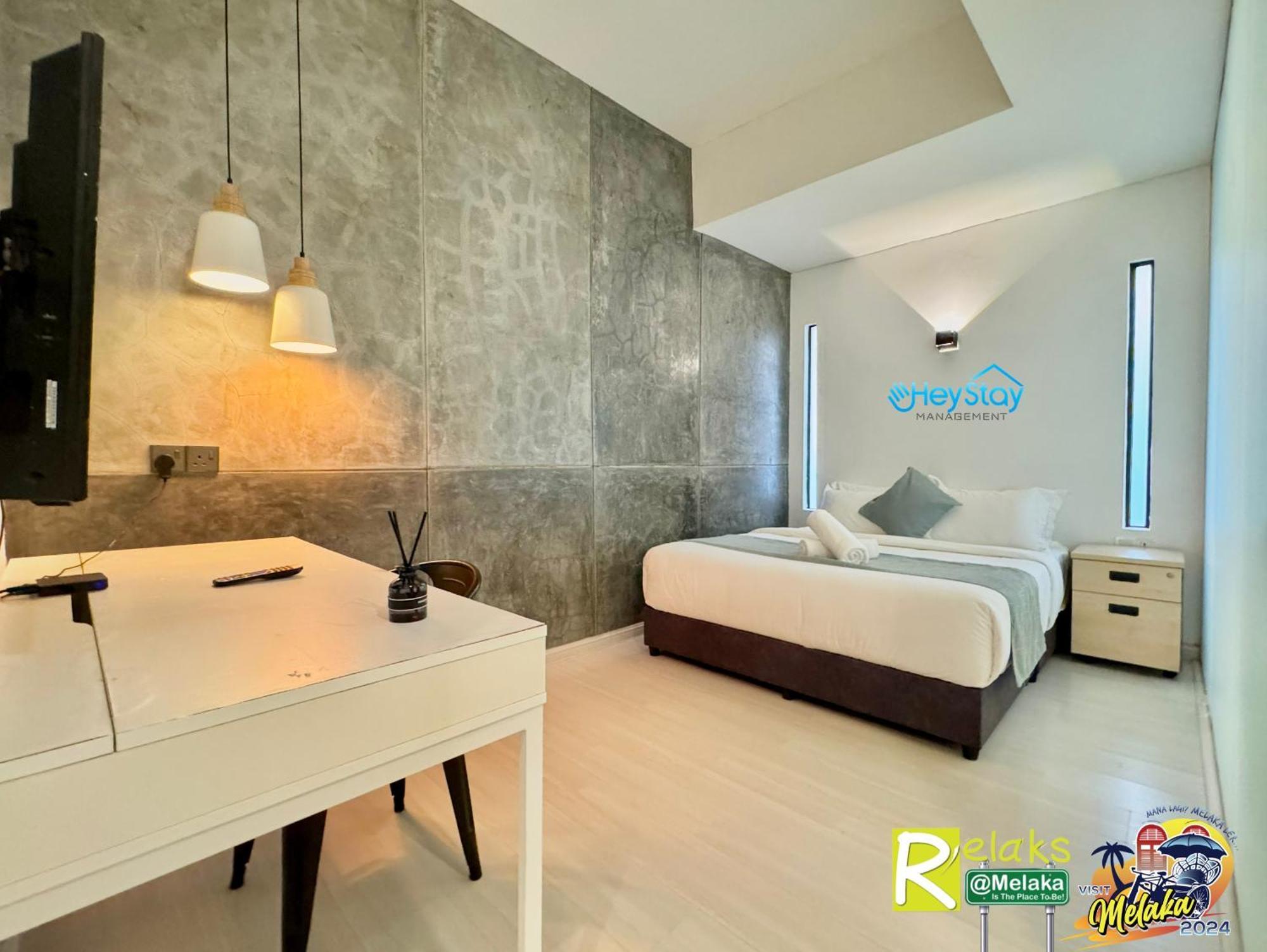 Modern Cave Guest House Walking Distance 5Mins To Jonker Malacca Exterior photo