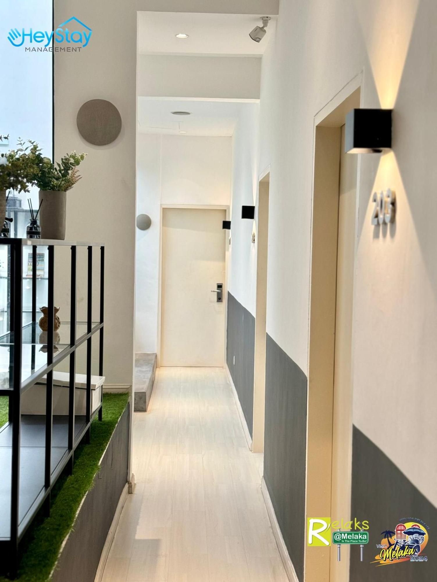 Modern Cave Guest House Walking Distance 5Mins To Jonker Malacca Exterior photo
