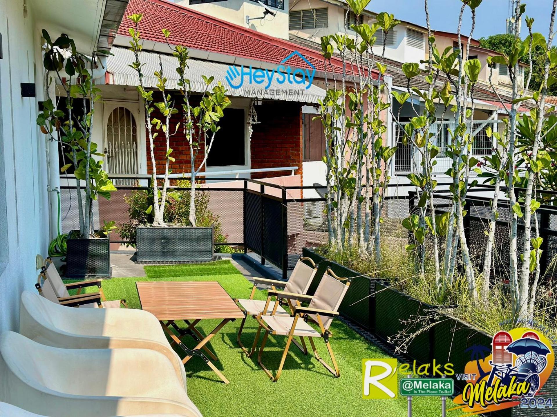 Modern Cave Guest House Walking Distance 5Mins To Jonker Malacca Exterior photo